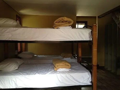Banff International Hostel קנדה