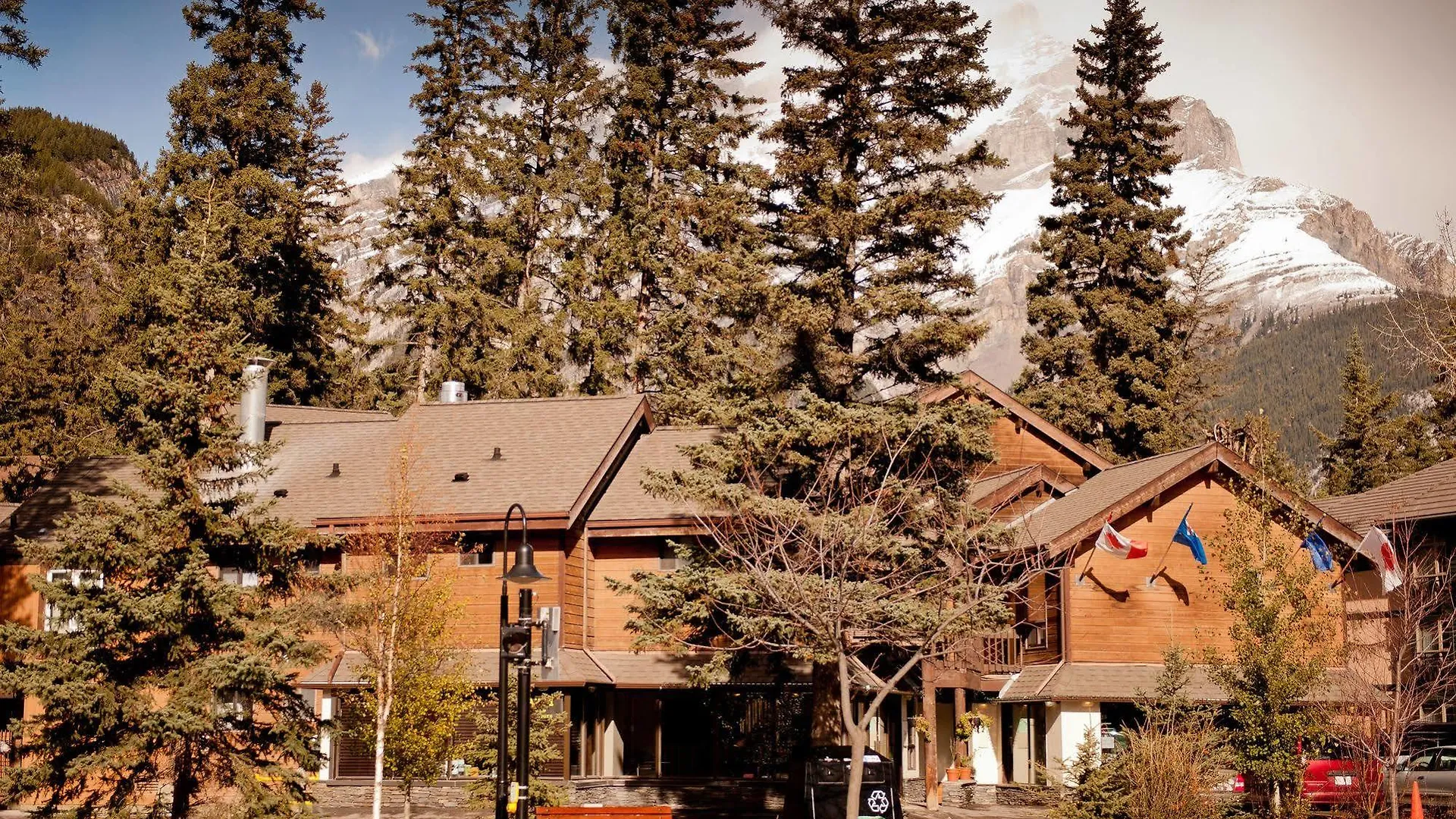 Banff International Hostel