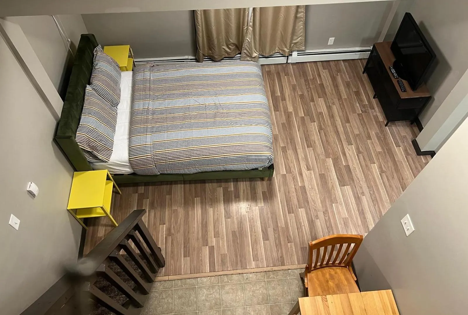 Banff International Hostel