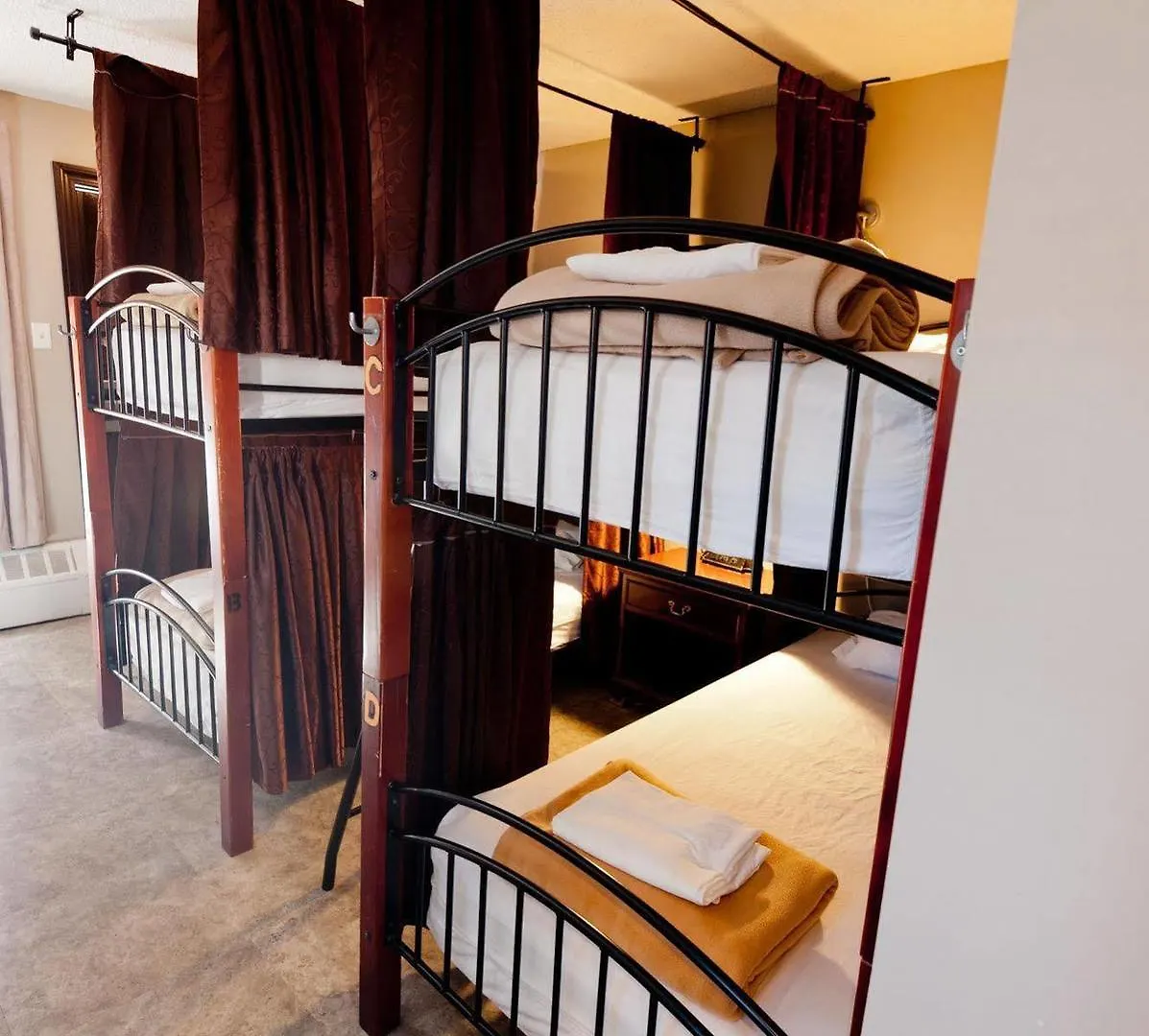 Banff International Hostel